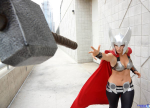 Female Thor, ή κατά κόσμον Toni Darling.